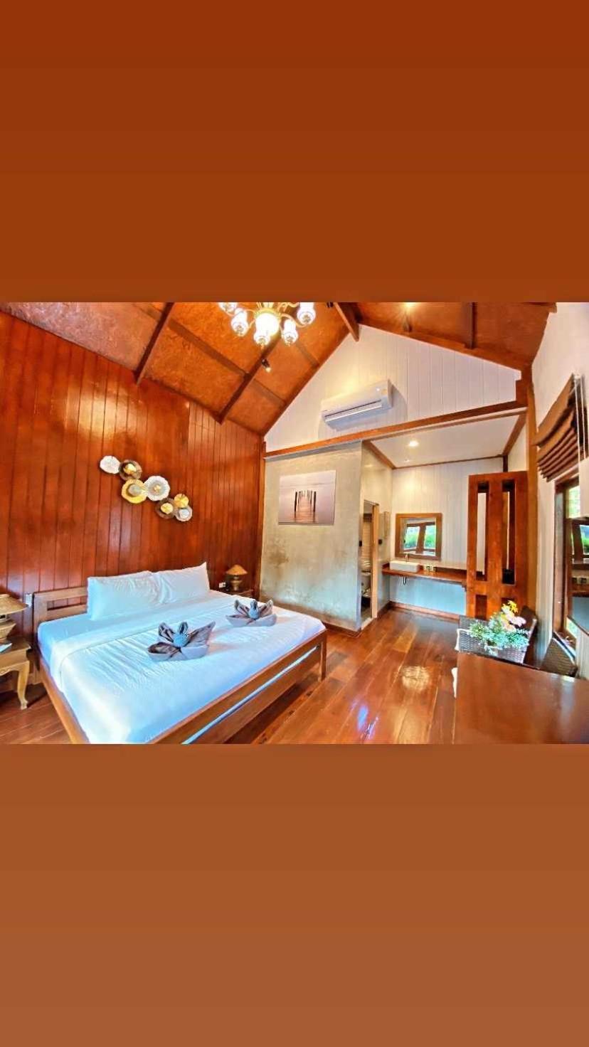 Little Rock Kohjum Hotell Koh Jum Eksteriør bilde